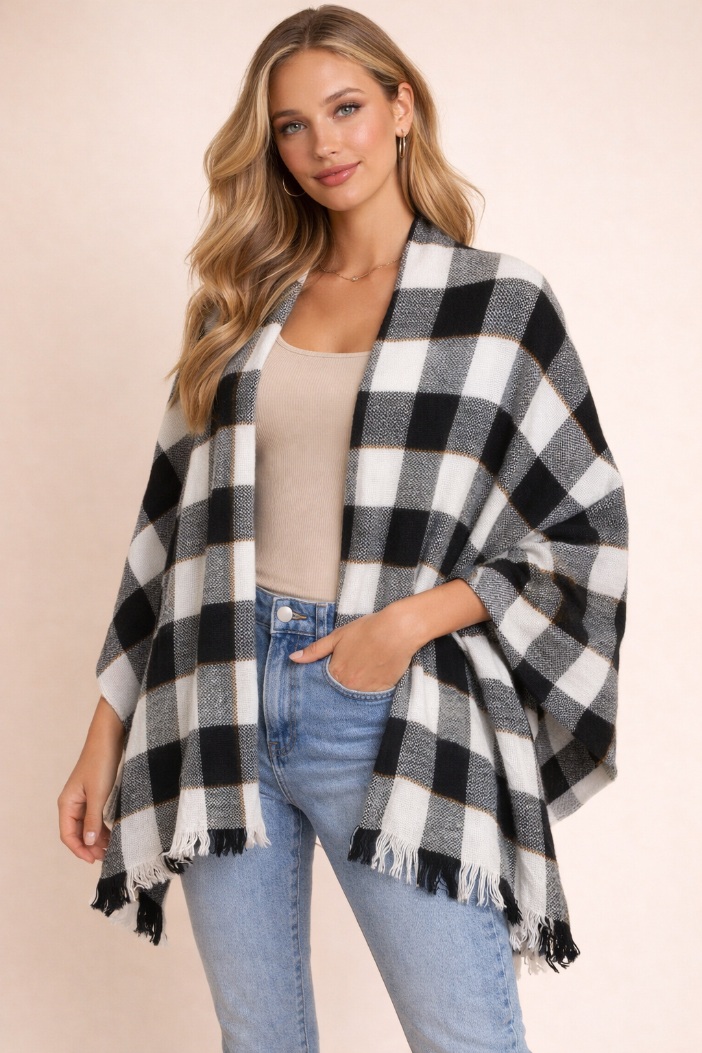 Classic Black & White Check Shawl Stole – Timeless Winter Wrap