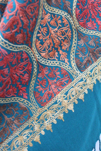 Kashmiri Shawl With Kashmire Embroidery, Indian Stole/Shawl, Mulit Color Embroidery Shawl, Aari Embroidery,Shawl Women, Kashmiri Accessory Size -28x80