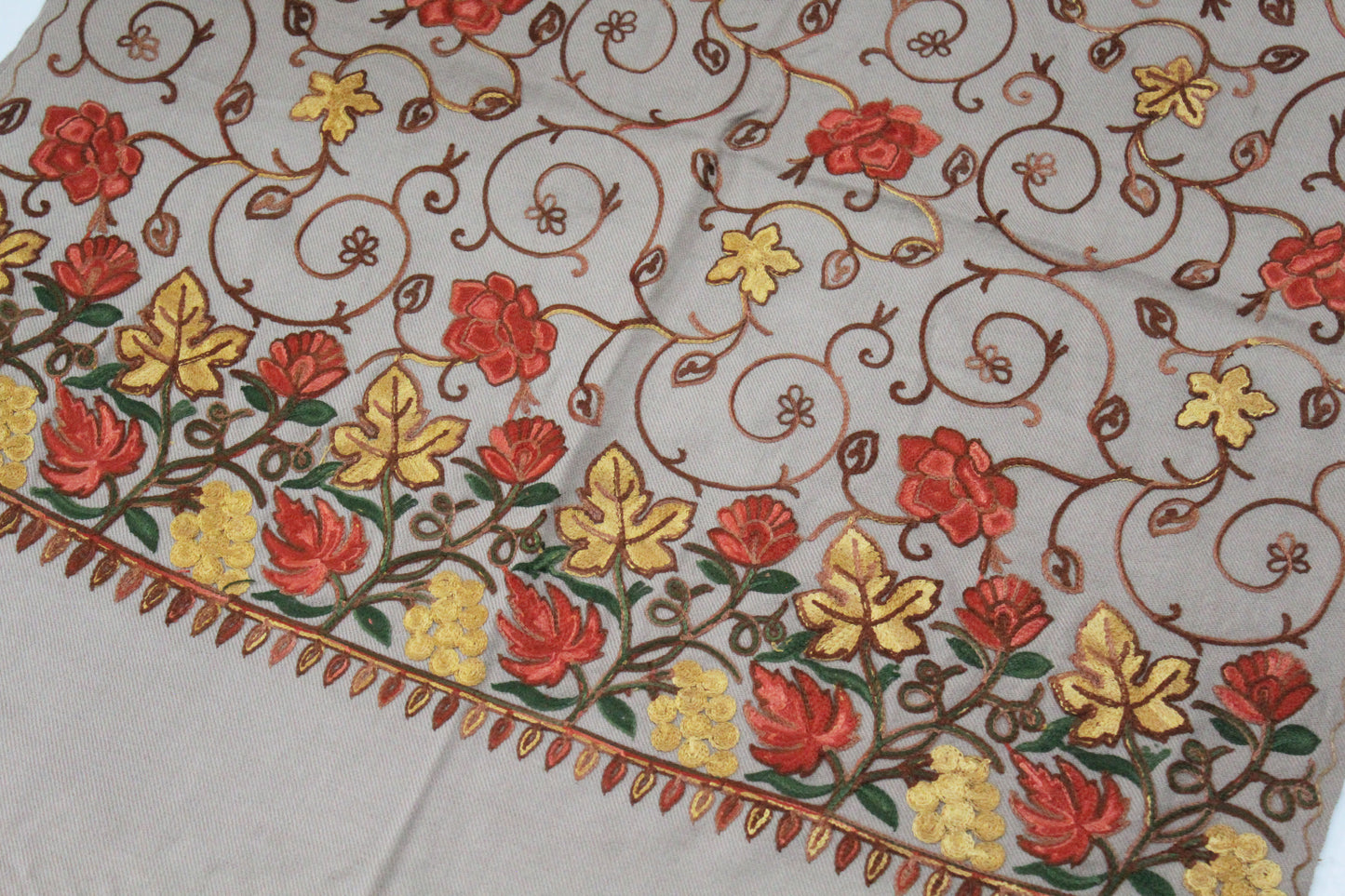 Kashmiri Shawl With Kashmire Embroidery, Indian Shawl, Mulit Color Embroidery Shawl, Aari Embroidery,Shawl Women, Kashmiri Accessory Size -28x80